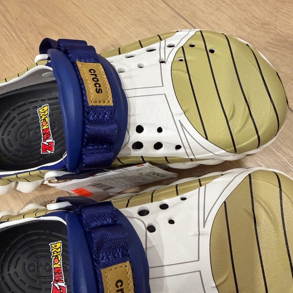 ✨Host pick✨CROCS Dragon Ball Z Themed Clog - Picture 5 of 8